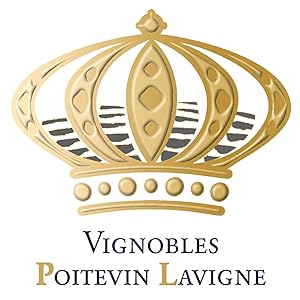 Der Text lautet „VIGNOBLES POITEVIN LAVIGNE“ mit dekorativen goldenen Kronenmustern. Das Logo zeichnet sich durch elegante Typografie und Kronenbilder in Goldtönen aus.