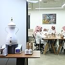 ماكينة تحضير القهوة العربية للضيوف بشكل دلة سعة 7 لتر من ديم، ابيض، زجاج 13 لأماكن العمل