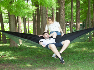 portable camping hammock with Mosquito net