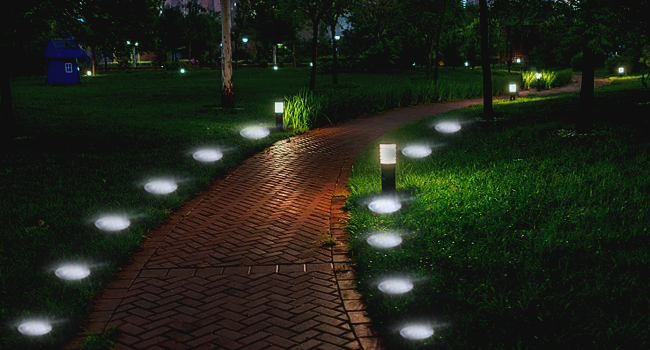 solar pathway lights