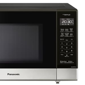 Panasonic NNST676SC Genius Mid-Size Inverter Microwave Oven