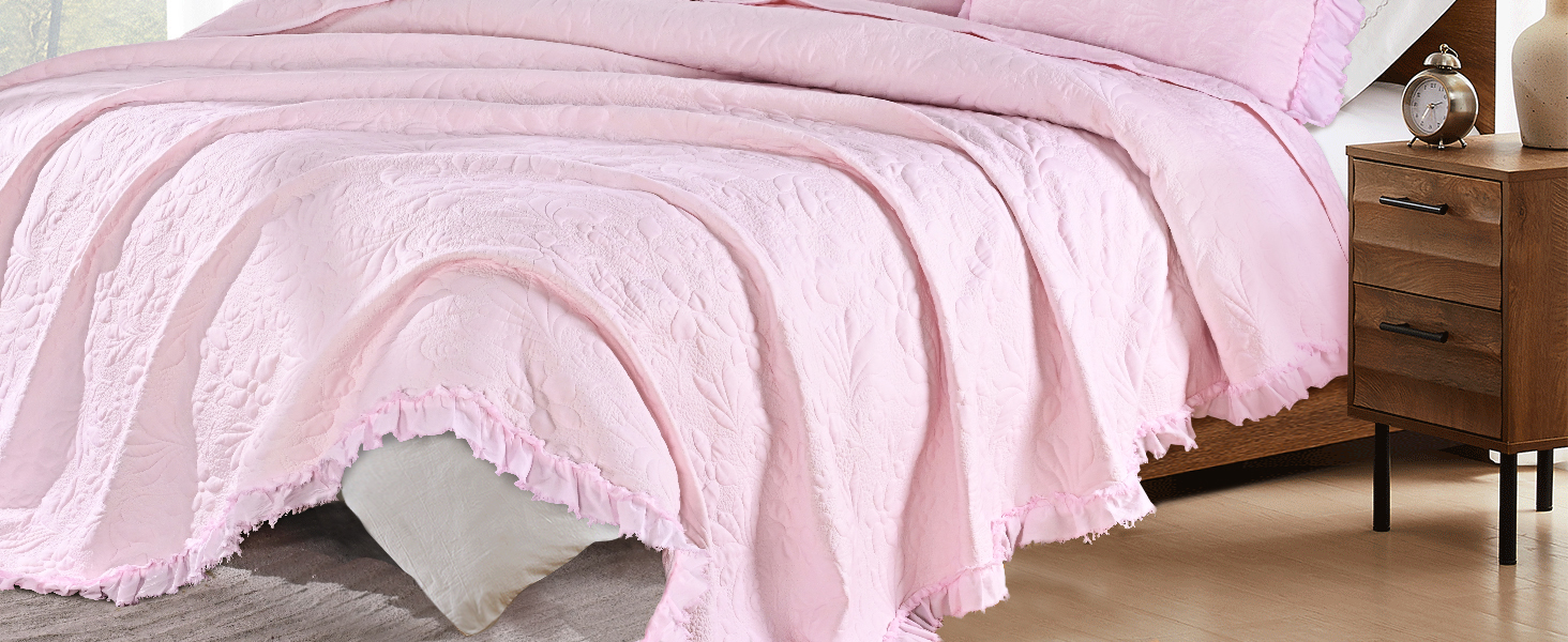 Ruffled Floral Quilts 