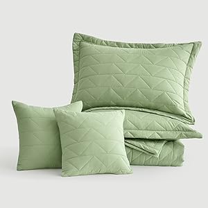 Oversized King Bedspread 128x120, Modern & Contemporary Look, Reversible, 5 Piece Set, King/Cal King, Sage Green - Li 777c6ac6 Aadc 4c0b 9b10 5cdb2543b551. CR0,0,1000,1000 PT0 SX300 V1