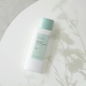 ROUND A'ROUND GREEN TEA CICA SUN LOTION DIRECTOR CUT