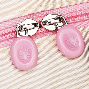 Cute Two-Way Zippers