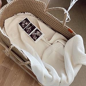 baby essentials must haves baby blankets muslin swaddle blankets