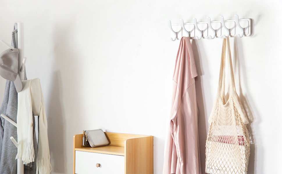 SKOLOO Coat Rack Wall Mount ScandiStyle Wooden CarvedBlock Coat