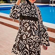 Burkini black and white