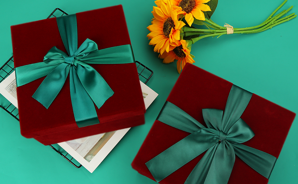 Velvet Square Gift Box Red