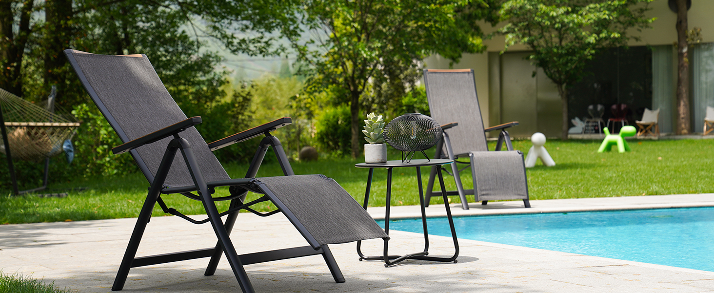 Sedia da giardino con poggiapiedi