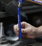 Dasco Pro Chisel being driven by a VAUGHAN Hammer