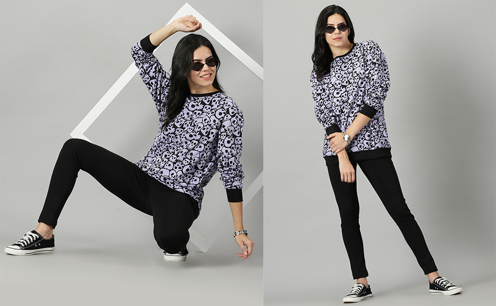 loose fit sweatshirt