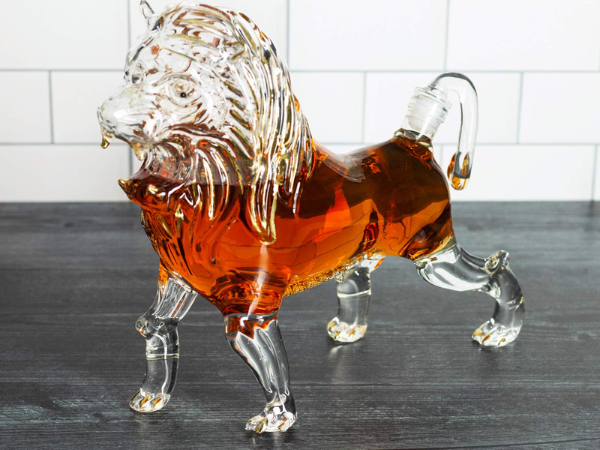 Amazon.com | Lion Animal Whiskey and Wine Decanter, The Wine