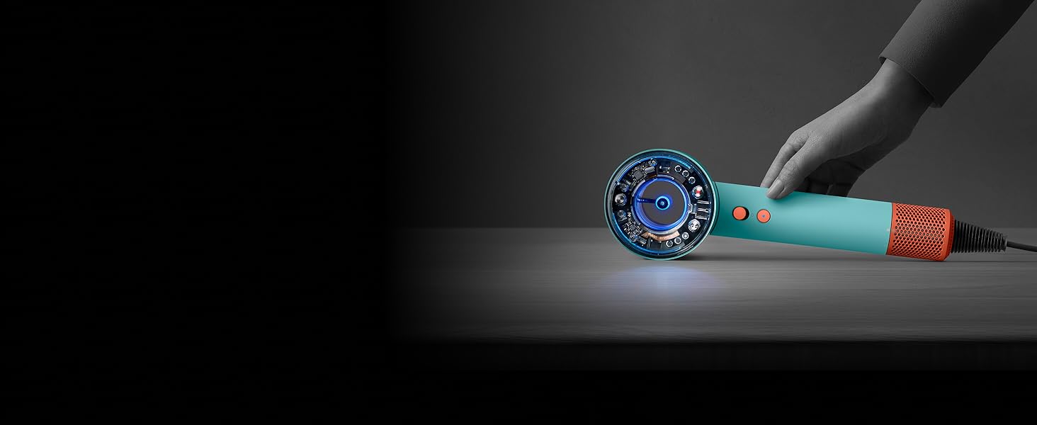 El Dyson Supersonic Nural sobre una mesa y por lo tanto, se activa el modo de detección de pausa.