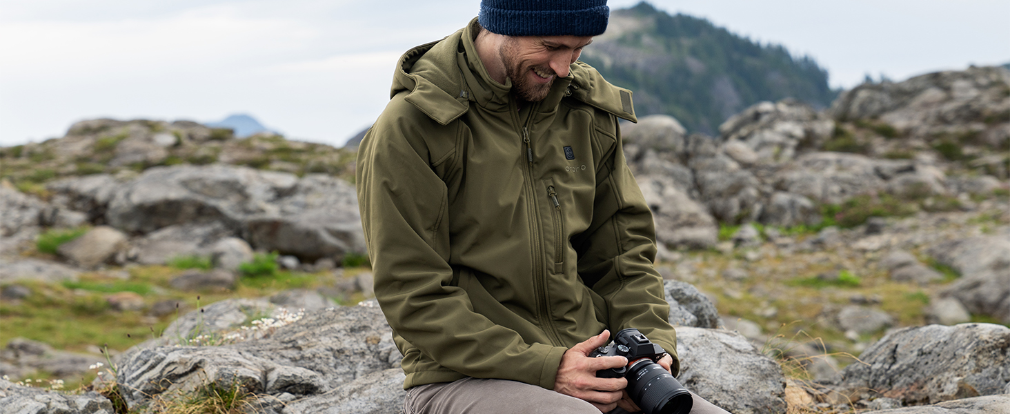ORORO Men's Heated Jacket with Battery Pack and Detachable Hood