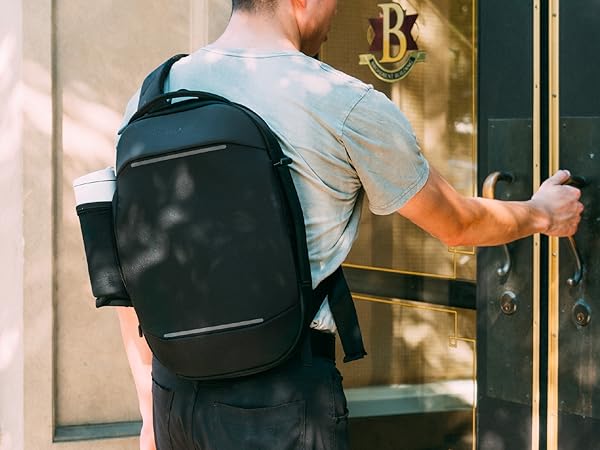 NOMATIC Navigator Sling 10L ショルダースリングバッグ Navigator Sling 10L – Slim Tech Sling Bag for 13