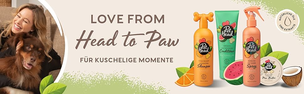 Der Text lautet „LIEBE VON Kopf bis Pfote“. Die Produktpalette umfasst Tierpflegeflaschen in Orange, Grün und Rosa mit Abbildungen natürlicher Inhaltsstoffe, darunter Kokosnuss.