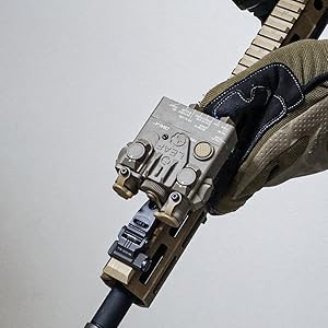 Amazon.co.jp: 良品武品 AN/PEQ-15A DBAL-A2 エイミングデバイス