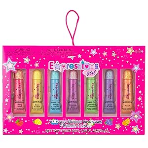 girls squeeze lip gloss