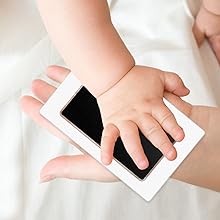 Inkless Handprint and Footprint Kit application