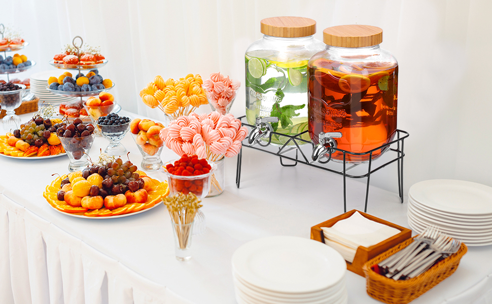 파티를위한 주스 디스펜서