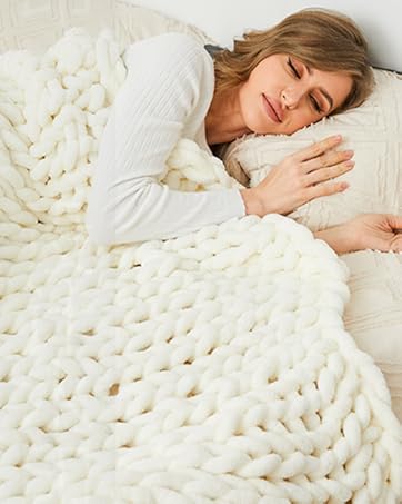 NO SHEDDING OR WILLINGTIGHTER KNIT AND THICK