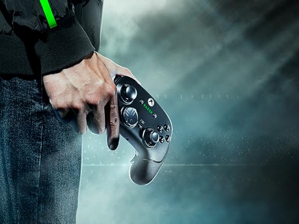 r*l様 Wolverine V3 Pro Razer Wolverine V3 Pro - Controller Esports wireless per Xbox e PC