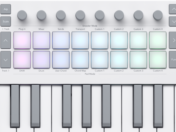 Amazon.com: Novation Launchkey Mini 37 White MK4 — Portable