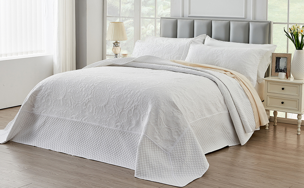 California King Oversized Bedspread Set for Extra Wide King Bed
| Extra Wide King Cal King Bedding Set with Shams in 82cb76e9 23ff 4be2 B0d9 F359cd283785. CR0,0,970,600 PT0 SX970 V1