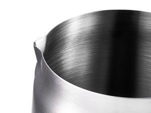 Eagle Nozzle, Mess-Free Pour