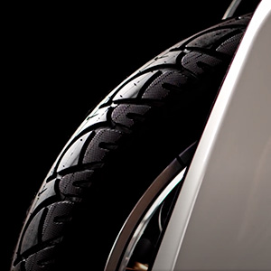 Monociclo eléctrico Kingsong KS S18 - Detalle del neumático