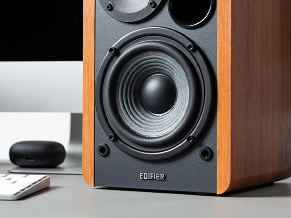 Edifier R1280T Wooden Bookshelf Speakers with Remote Control