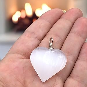 Steinfixx Selenit Herz kette Taschenstein groß Ladestein Lichtbringer Heilstein Edelstein