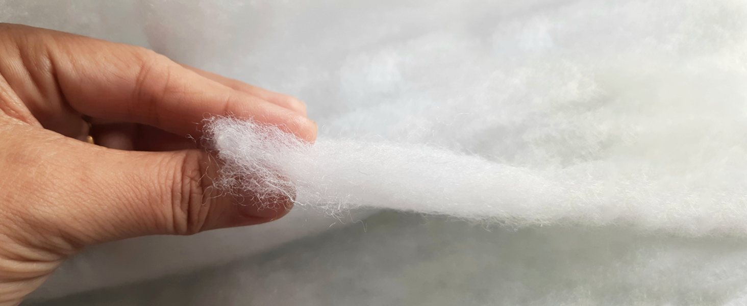 High Loft Fire Retardant Antiallergenic 27 inch Polyester Wadding Roll for Quilting, Upholstery