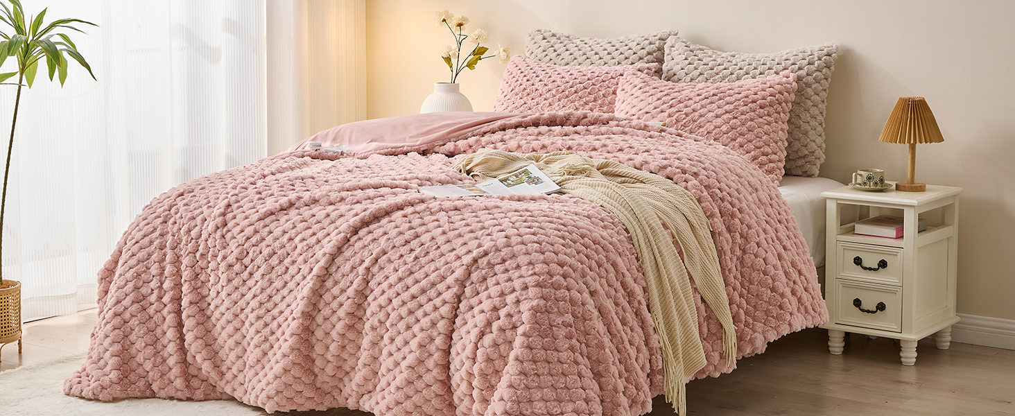 Simple&Opulence Fluffy Faux Fur Comforter Set, Plush Fuzzy