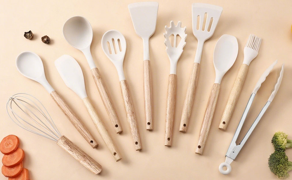 kitchen utensils set
