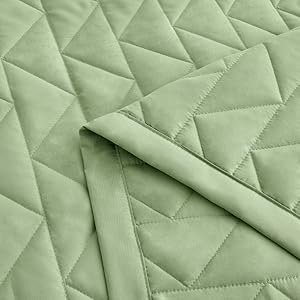 Oversized King Bedspread 128x120, Modern & Contemporary Look, Reversible, 5 Piece Set, King/Cal King, Sage Green - Li 8414a2c6 0570 432c B7b9 21053416856c. CR0,0,1000,1000 PT0 SX300 V1
