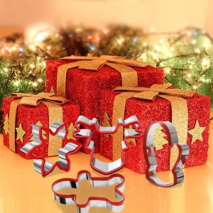 cookie cutters with Protective Red Top Pvc and a Rolling Pin