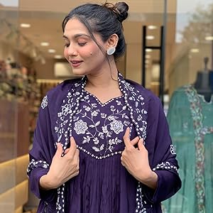 New Embroidred Kurta Set For Women