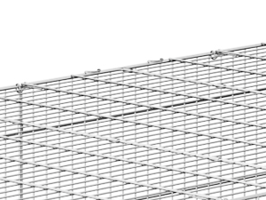 Nahaufnahme eines Drahtgeflechts oder Gittermusters, das sich kreuzende horizontale und vertikale Linien zeigt, die eine sich wiederholende Struktur bilden