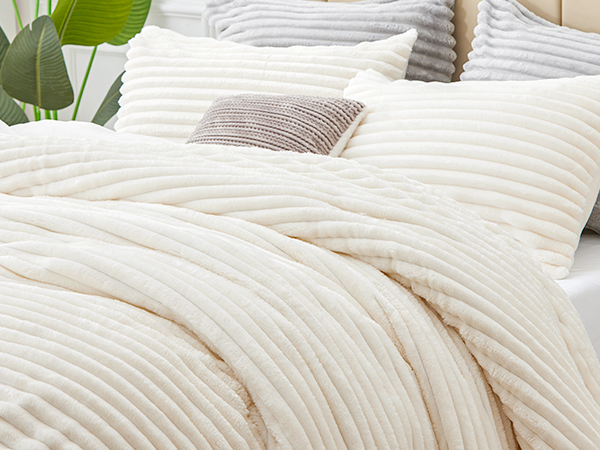 fleece comforter set