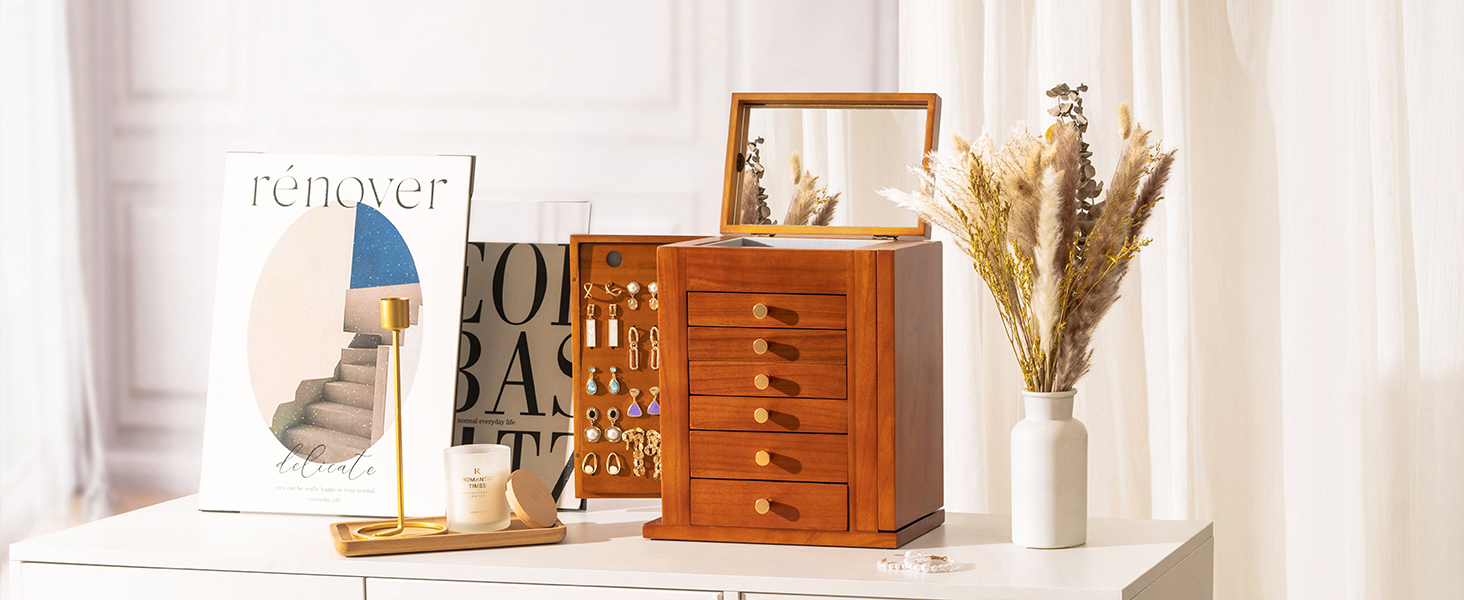 JEWELRY BOX