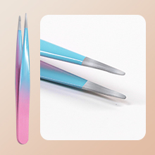 eyebrow tweezers