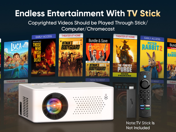 Kompakter weißer Miniprojektor mit Fernbedienung, unten auf dem Display der Filmposter abgebildet. Hinweis: TV Stick-Kompatibilität für Entertainment-Streaming.