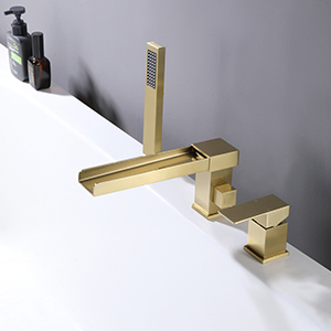 bathtub faucet with sprayer