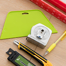 how to hang peel and stick wallpaper