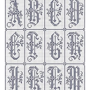 【希少！】Cross stitch letters BIBLE Cross Stitch Letters BIBLE!
