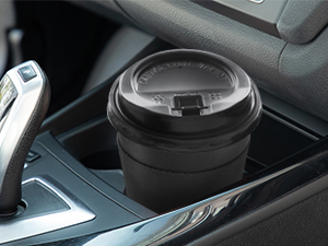 Tight-fitting, leak-resistant lids eliminate worries about sloshing & spills