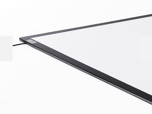 Amazon.co.jp: サンワダイレクト トレース台 A0 薄型 9.5mm LED