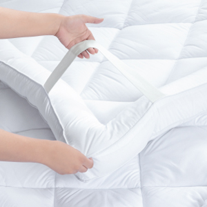 SAIJHOME mattress topper